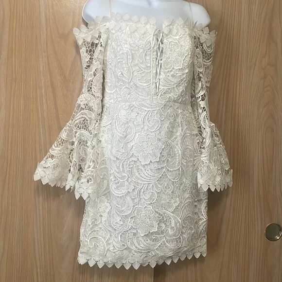 lace batwing dress Ivory Batwing Sleeves Plunge Neck Mermaid Boho Wedding Dress WD740 US14 / Ivory